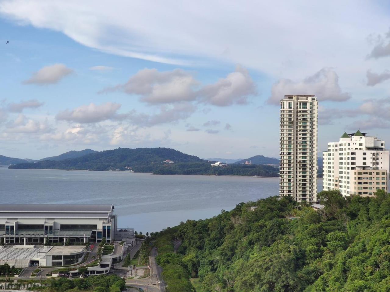 Sabahsuite@Jesselton Quay Kota Kinabalu Buitenkant foto
